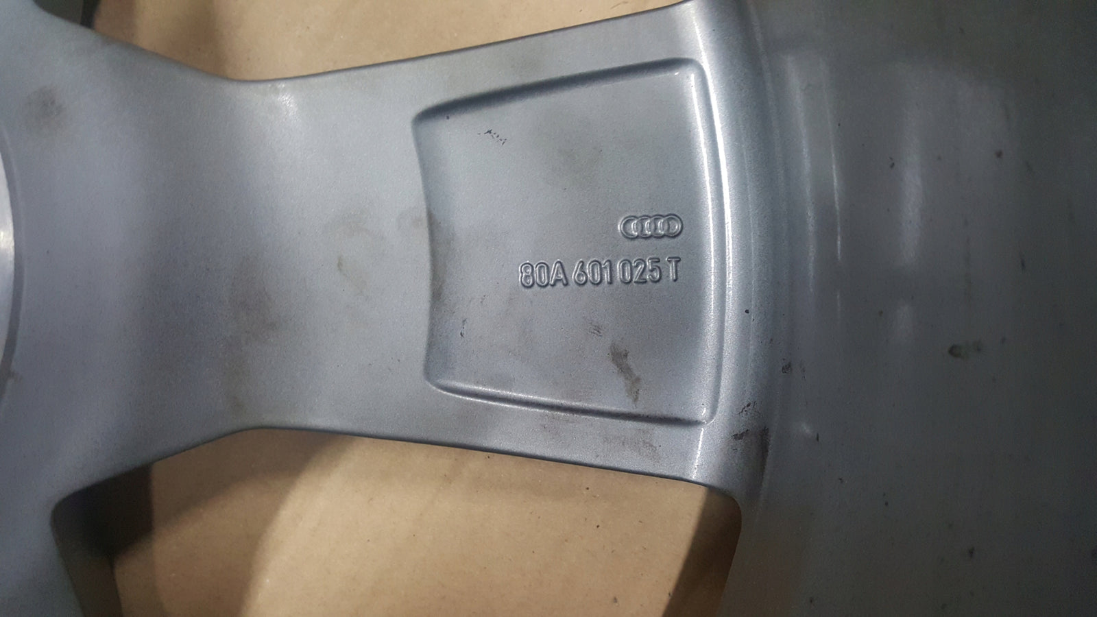 FELG ALUMINIOWA 20 5X112 8J 66,6 39 80A601025T AUDI Q5