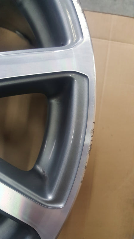 FELG ALUMINIOWA Audi TT 8J0601025J 9x18 ET52