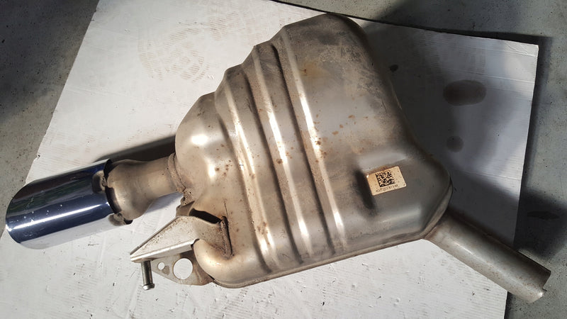 Tłumik końcowy AUDI A6 C7 4G0253611M demontaż