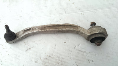 Wahacz dolny LE przód AUDI A6 4F0407693 demontaż