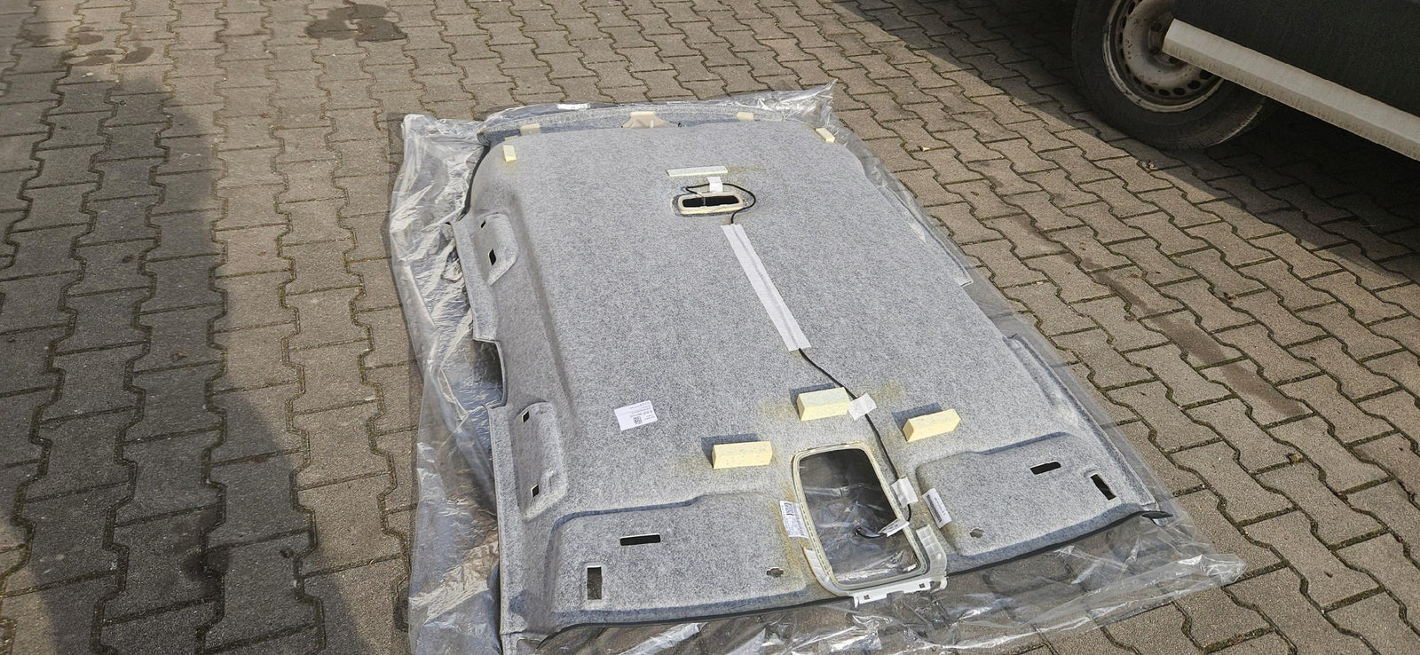 Podsufitka Audi Q3 Sportbak 83F867505A demontaż