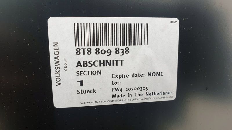błotnik prawy tył AUDI A5 sportbak 8T8809838 NOWY