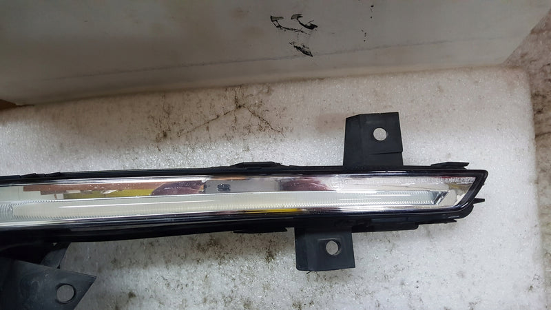 GOLF VII E-TRON HALOGEN PRAWY DRL LED 5GE941056B