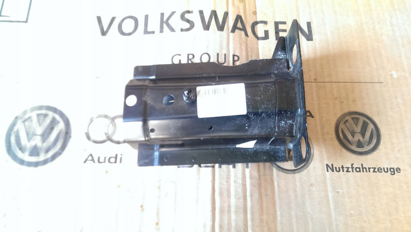 Podłużnica prawa AUDI A6 C6 4F0802266 NOWA