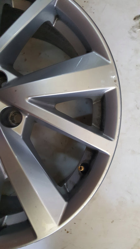 AUDI Q2 SQ2 81A FELGA 81A601025 C 7JX17 ET45