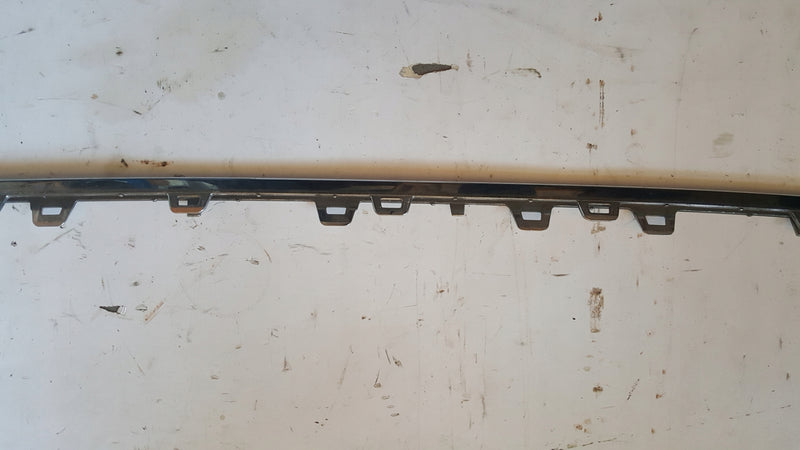 Środkowa listwa zderzaka przedniego VW PASSAT B8 3G0853245 DEMONTAŻ