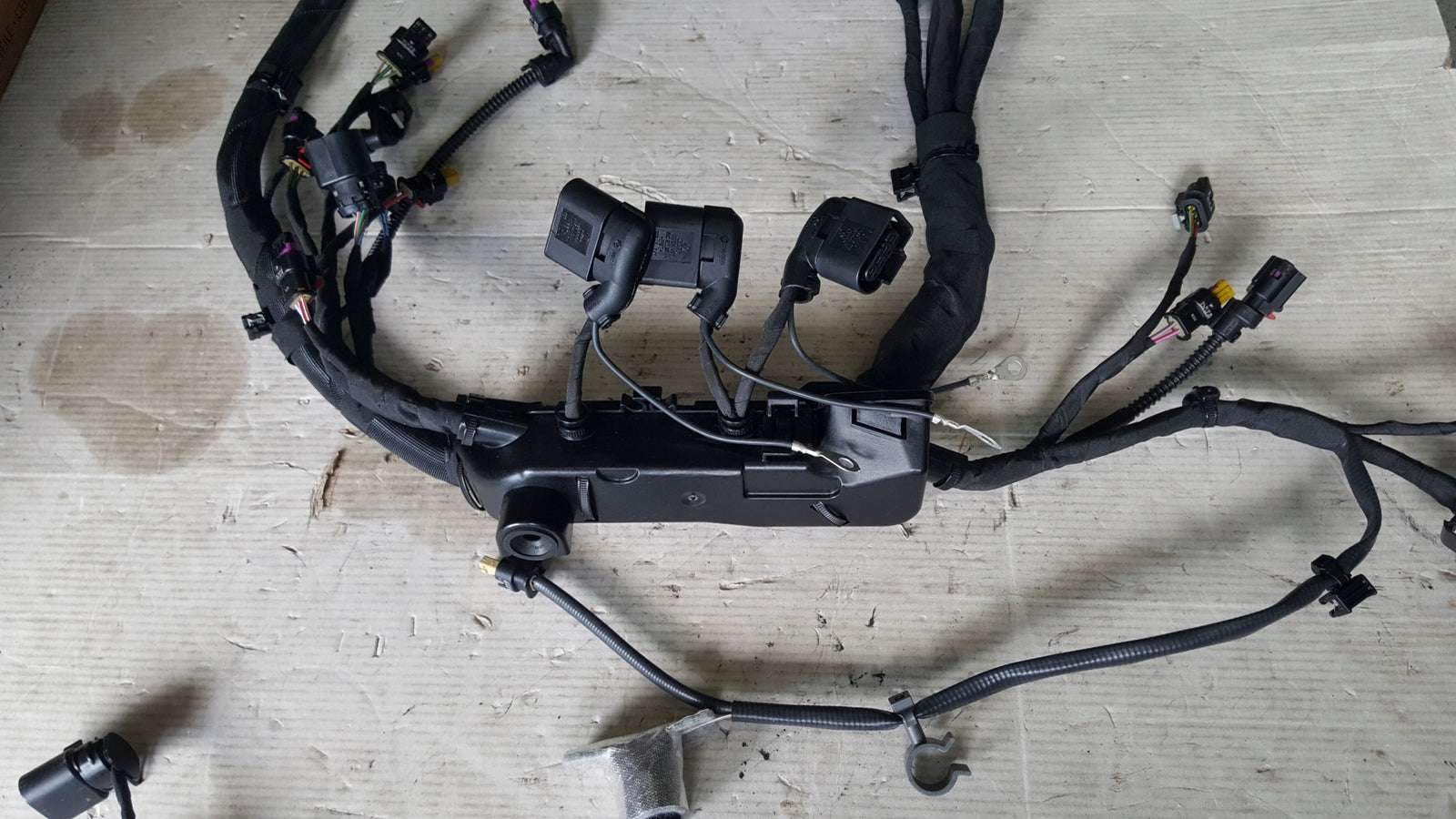 Wiązka instalacja silnika AUDI A4 (B9) A5 Q5 06M971595BD NOWA ORYGINAŁ