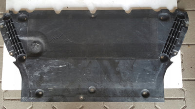 Osłona płyta pod silnik AUDI A4 B9 8W 8W0863821B demontaż