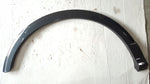 Listwa błotnika prawy tył AUDI Q2 81A853818A