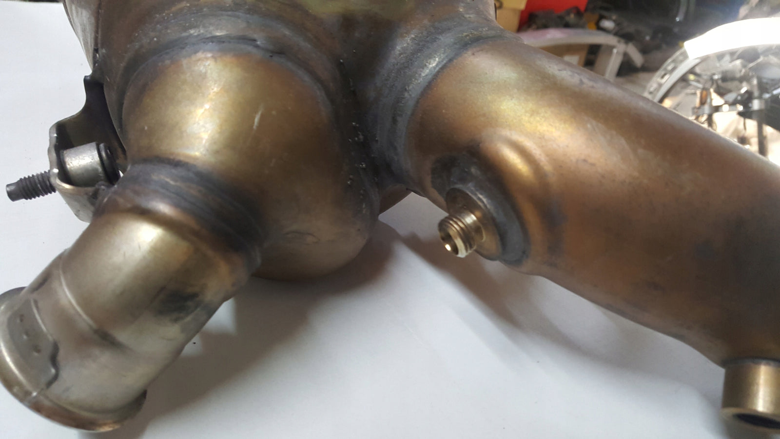 Filtr cząstek stałych DPF-- AUDI A4 (B9) A5 A6 (C8) A7 05L131765K demontaż