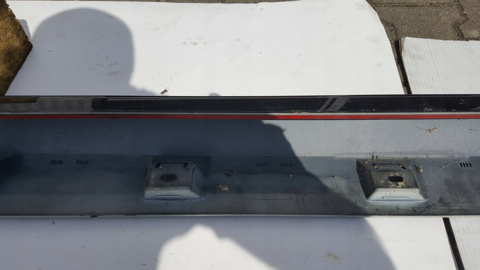 Listwa progowa prawa VW PASSAT B8 3G0853858F demontaż