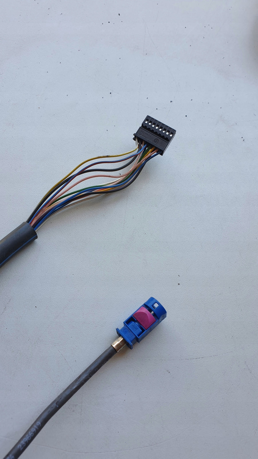 LE Lusterko AUDI Q7 4M1857409AK 13 pinów+ kamera