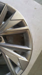 AUDI A3 21^ felga aluminiowa 17 cali 8Y0601025D