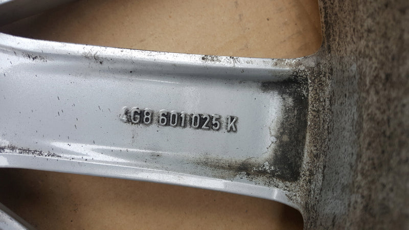 AUDI A7 C7 4G8 FELGA 8.0” x 19” 4G8601025K