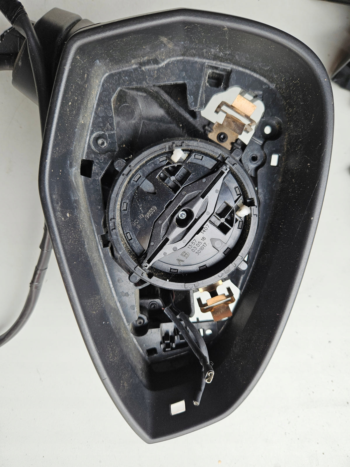Pr Lusterko zewn AUDI A4 B9 8W1857410K 6 pin IDEAŁ