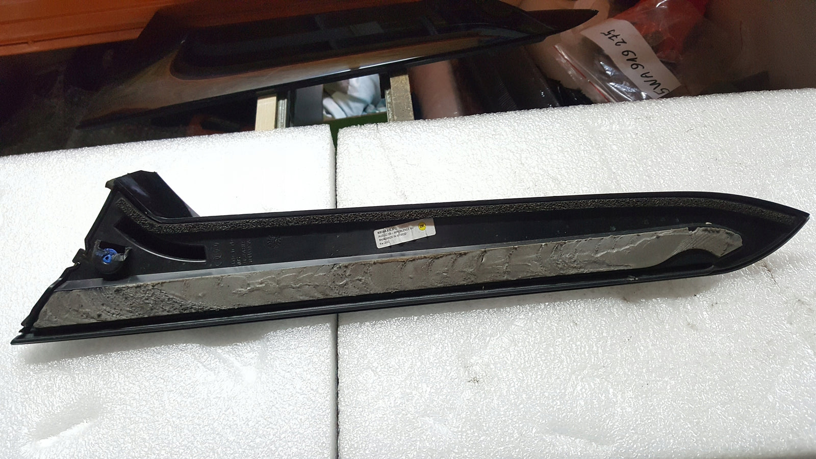 Listwy spoiler klapy LE+PR AUDI Q5 80F854871/872