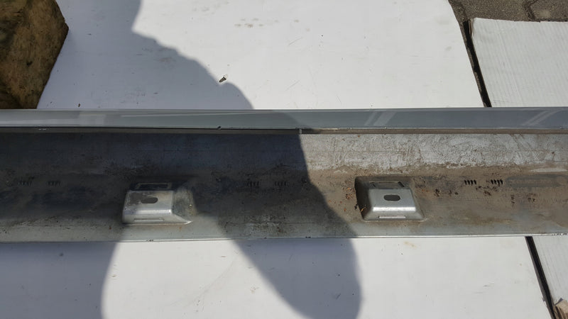 Listwa progowa PR VW PASSAT B8 3G0853858 demontaż