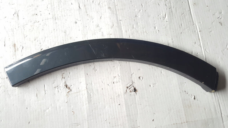 Listwa zderzaka przedniego lewa strona AUDI Q4 e-tron 89A853025F