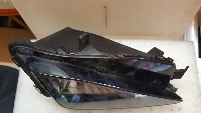 Lewy halogen VW GOLF SPORTSVAN LIFT 510941661E demontaż