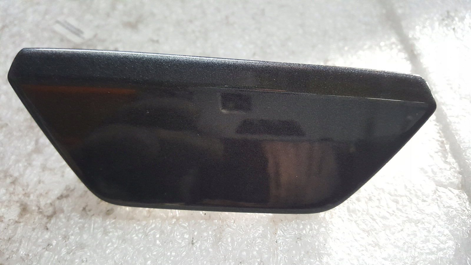 NOWE zaślepki spryskiwaczy lewy + prawy AUDI Q7 4M0807753D 4M0807754D