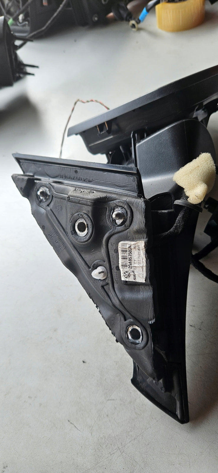 prawe lusterko zewnętrzne VW T-roc 2GA857502AS 13 pin+2pin oryginał
