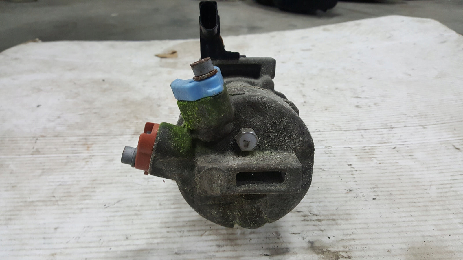 a9d8fc55d064ed9a41d9a3c4786fc11d