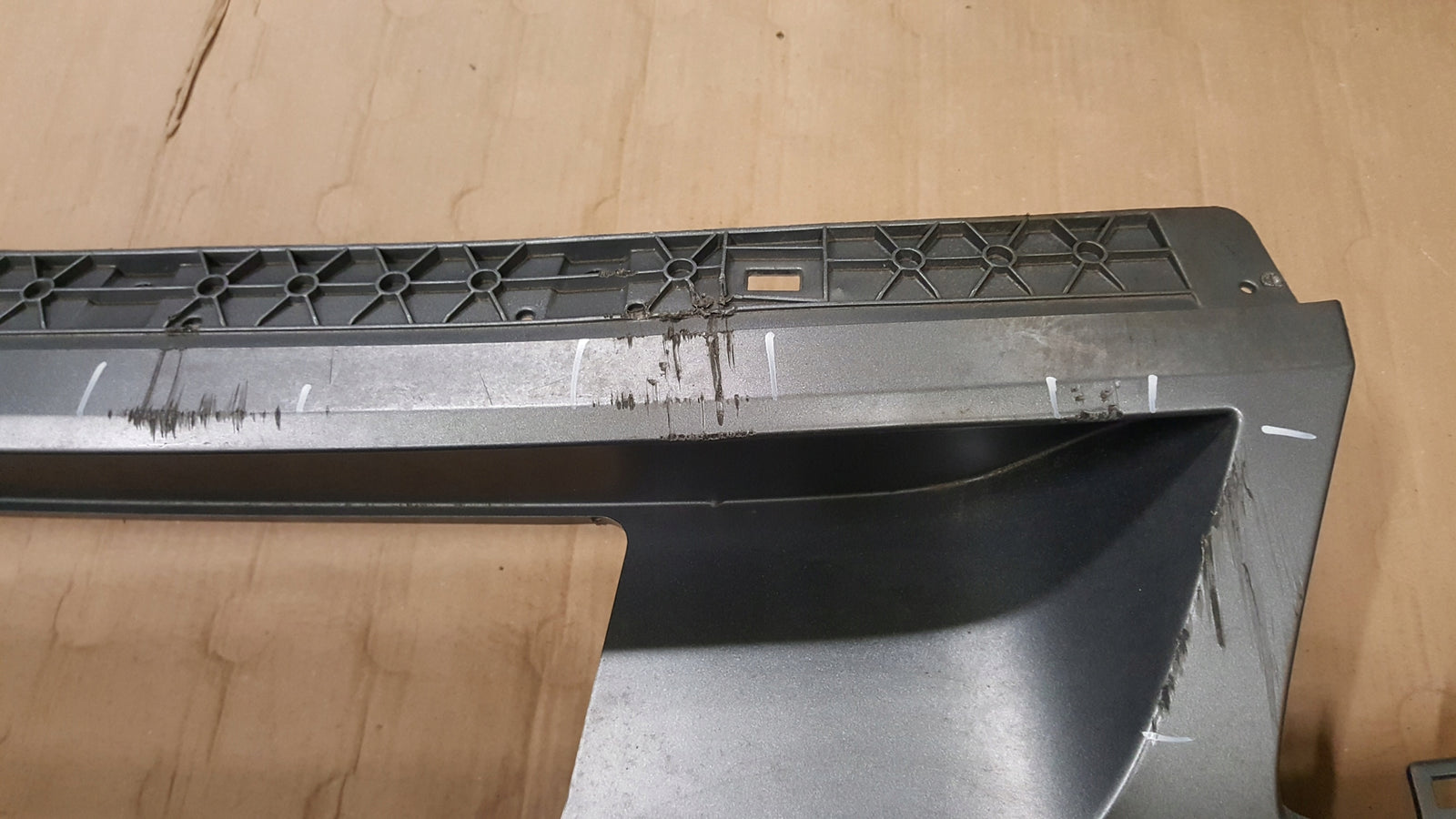 Volkswagen Tiguan II Dyfuzor zderzaka tył lift R-LINE 5NN807568B