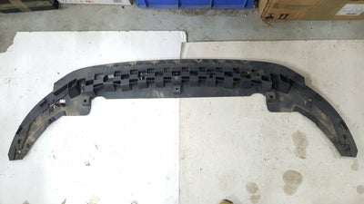 Osłona zderzaka przód AUDI A3 8V3807233B demontaż