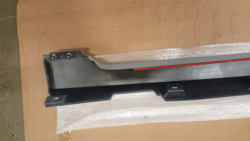 Próg listwa lewa VW Passat B8 3G0853857F NOWA ORYGINALNA
