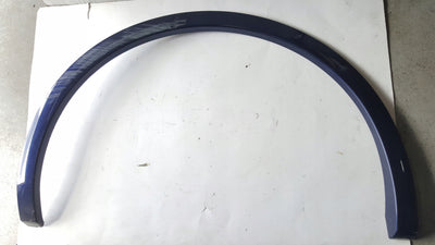 Listwa błotnika prawy tył AUDI Q5 80A853818A demontaż