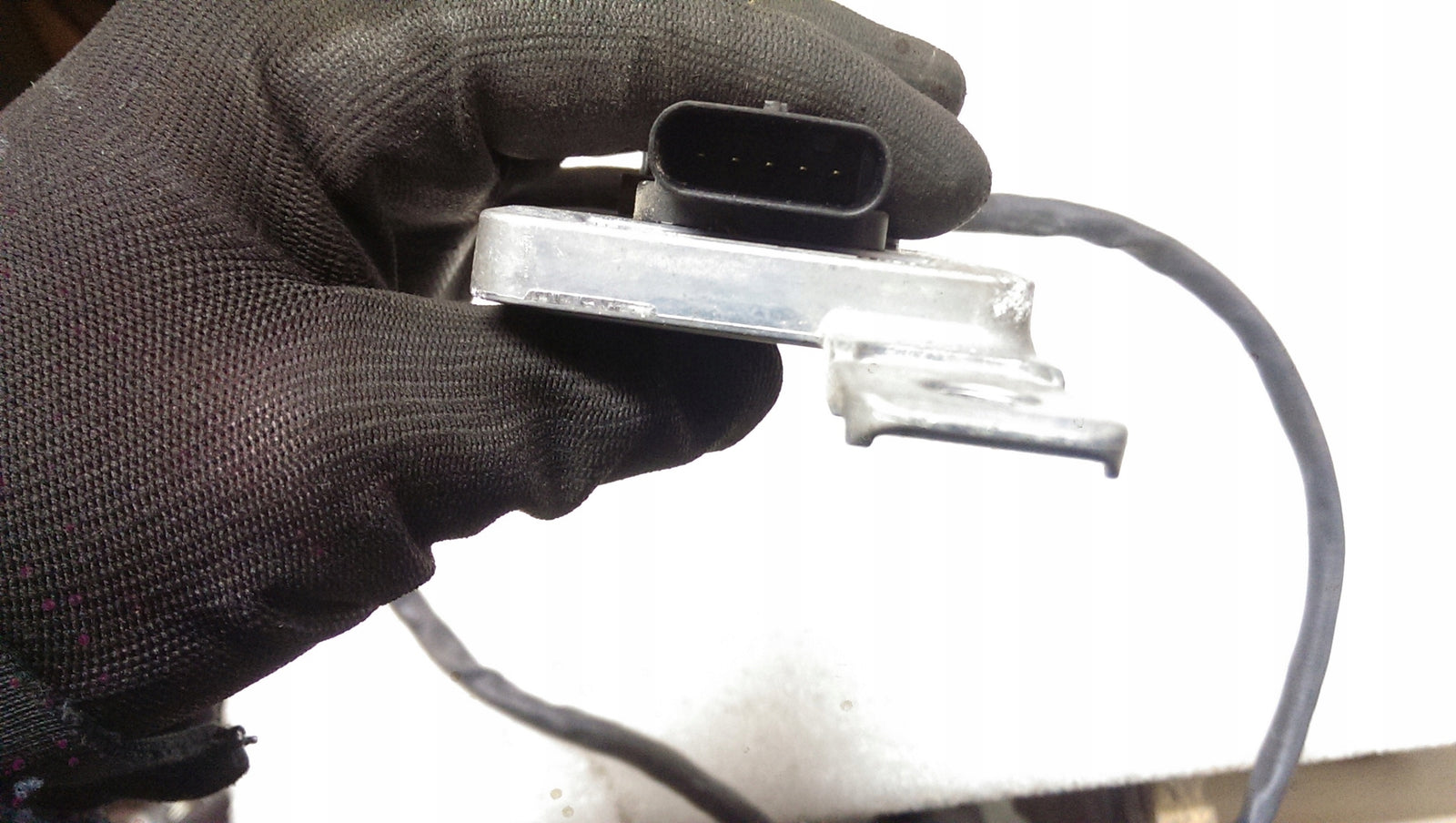 Sonda lambda VW AUDI 8R0907807M demontaż