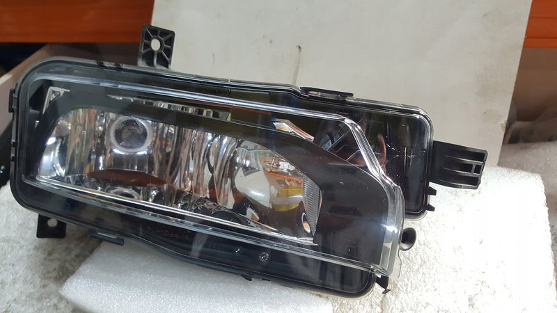 VW TRANSPORTER T6 HALOGEN LEWY 7E0941661B