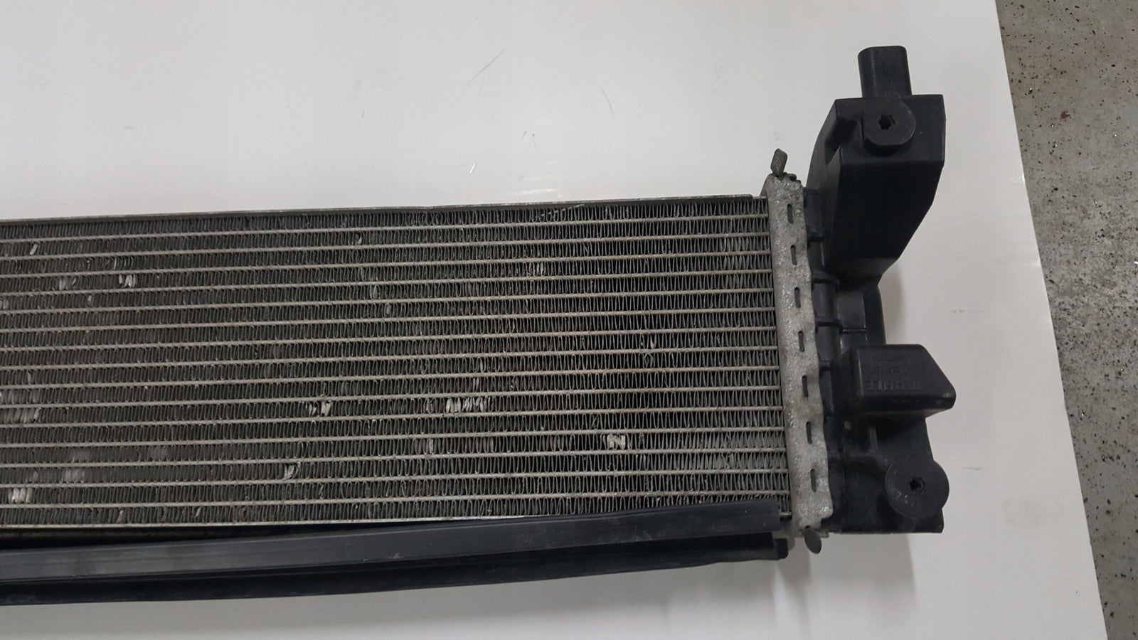 Chłodnica intercooler VW SHARAN SEAT ALHAMBRA 7N0121253C demontaż