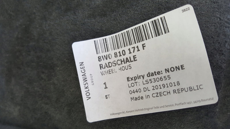 OE AUDI 8W0810171F NADKOLE TYŁ LEWE AUDI A4/S4 8W