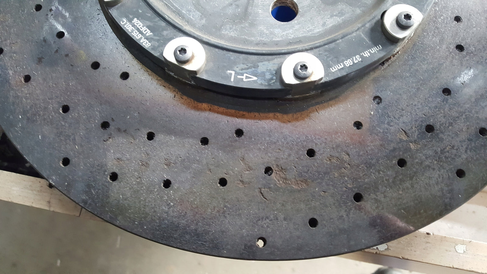 AUDI RSQ3 F3 A3 TARCZA HAMULCOWA CERAMICZNA CERAMIK PRZÓD LEWA 83A615301C