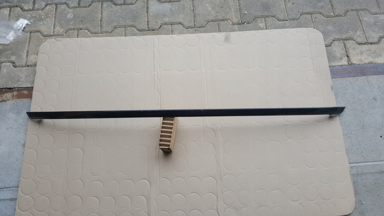 VW TOUAREG 760 2018+ LISTWA SPOILER ZDERZAKA PRZÓD CZARNY 760853245C