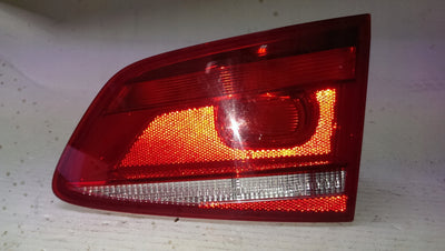 PR tylna lampa w klapę VW PASSATB7 kombi3AF945094K