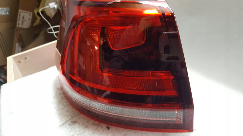 Lampa LE tył VW GOLF 7 kombi 5G9945095D demontaż