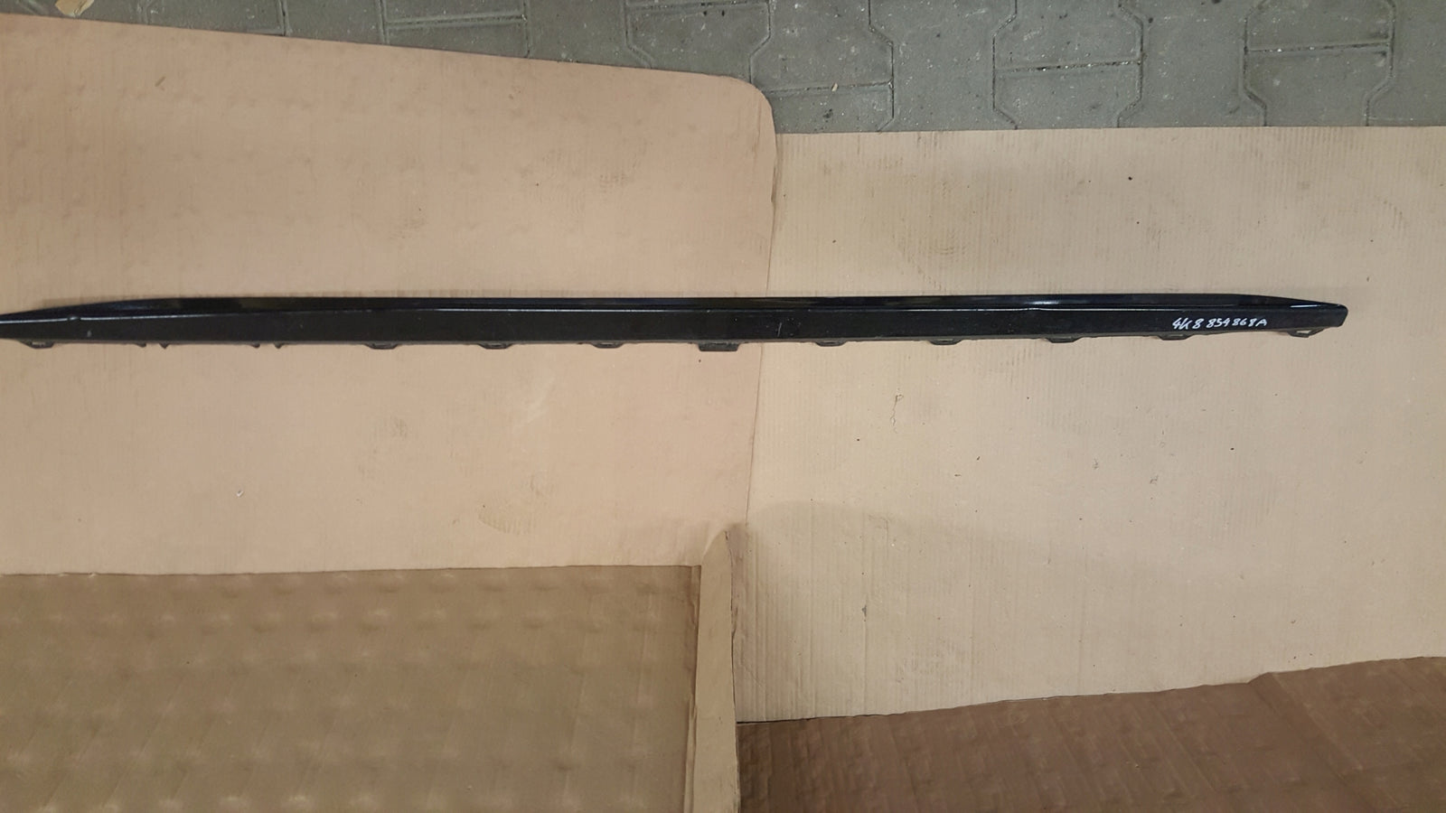 Listwa progowa prawa Audi RS7 4K8854868A RS-7 C8 A7 RS 19-