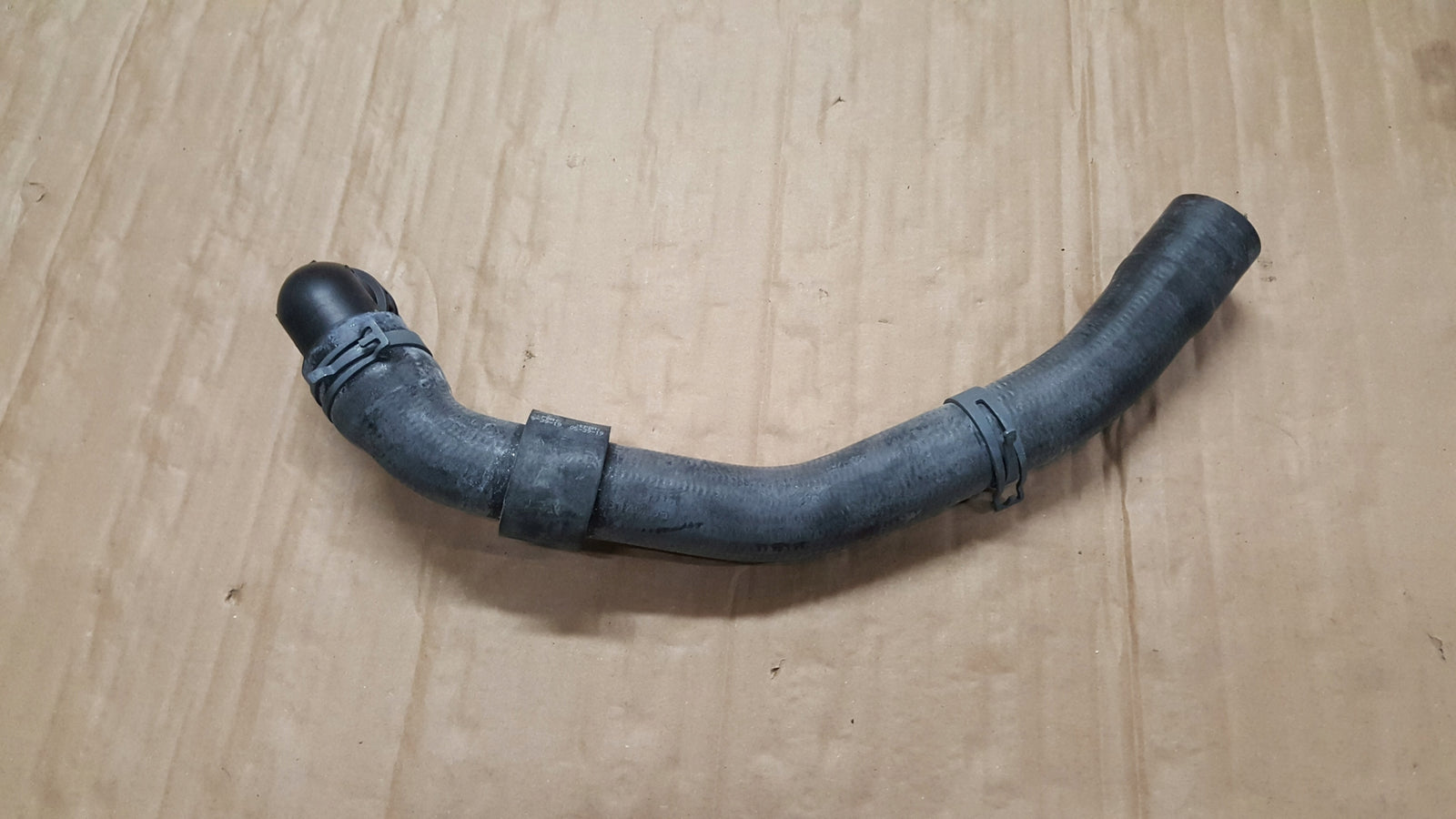 WĄŻ PRZEWÓD RURKA WODY KRÓCIEC 5Q0122101CM VW PASSAT B8 2.0 TDI DFC 17R