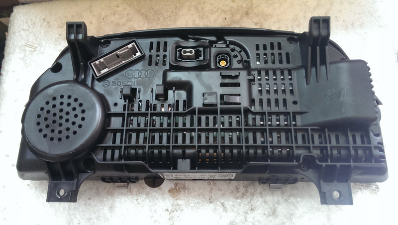 Licznik zegary virtual LCD AUDI E-TRON 4KE920795A