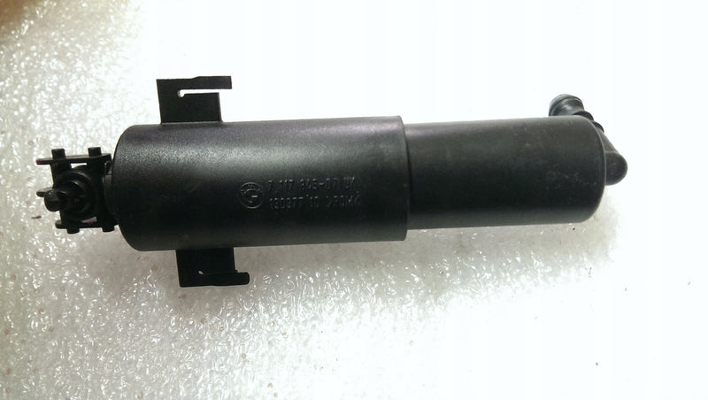 Lewy spryskiwacz reflektora BMW 7117845 demontaż