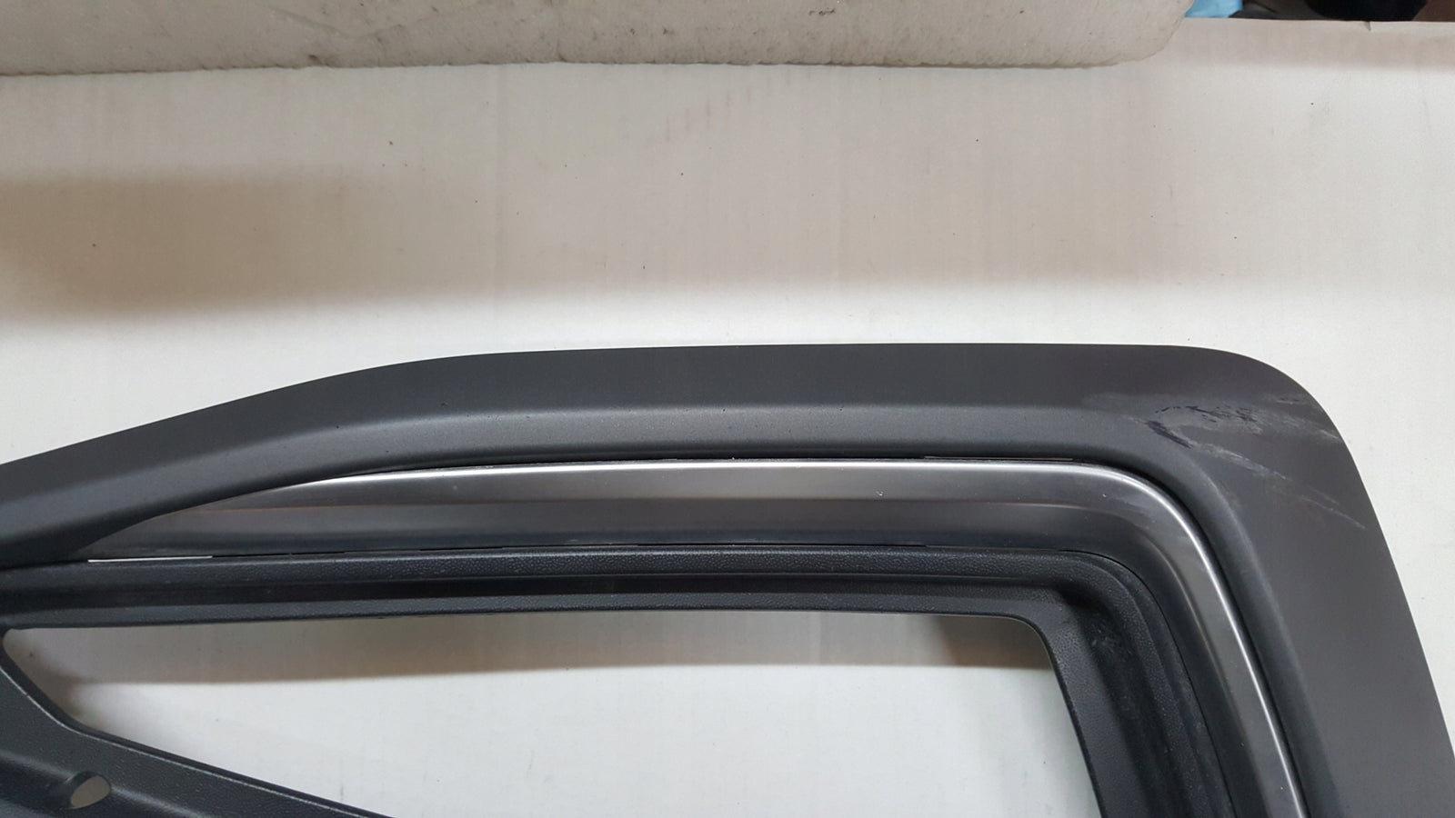 Kratka zderzaka przedniego lewa strona VW PASSAT B8 ALLTRACK 3G0853665P