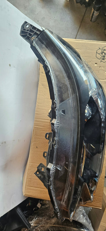 33150-T1G-G01 Le IDEAŁ reflektor LED Honda CR-V 2014r