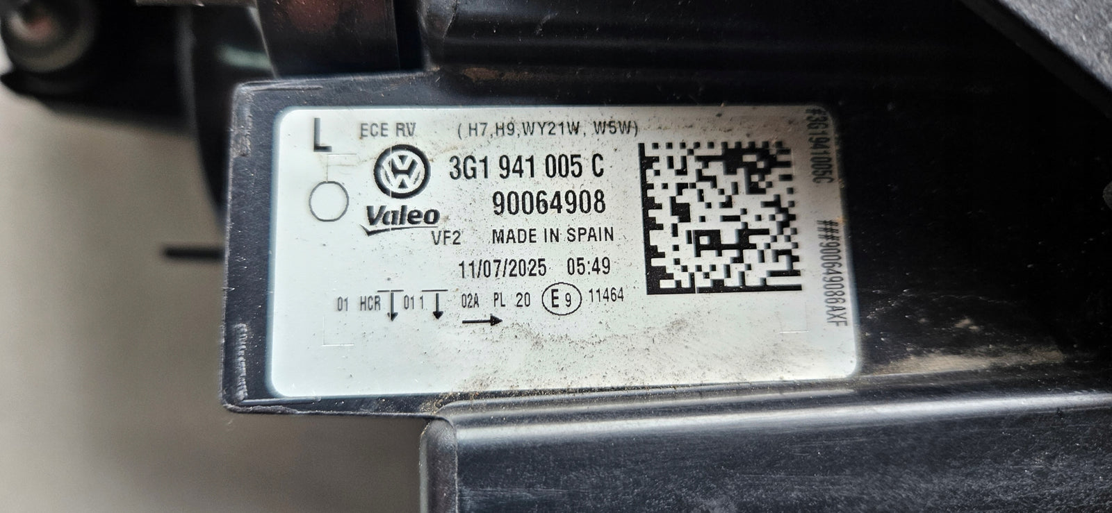 Le reflektor Vw Passat B8 3G1941005c 2025r IDEAŁ z nowego samochodu