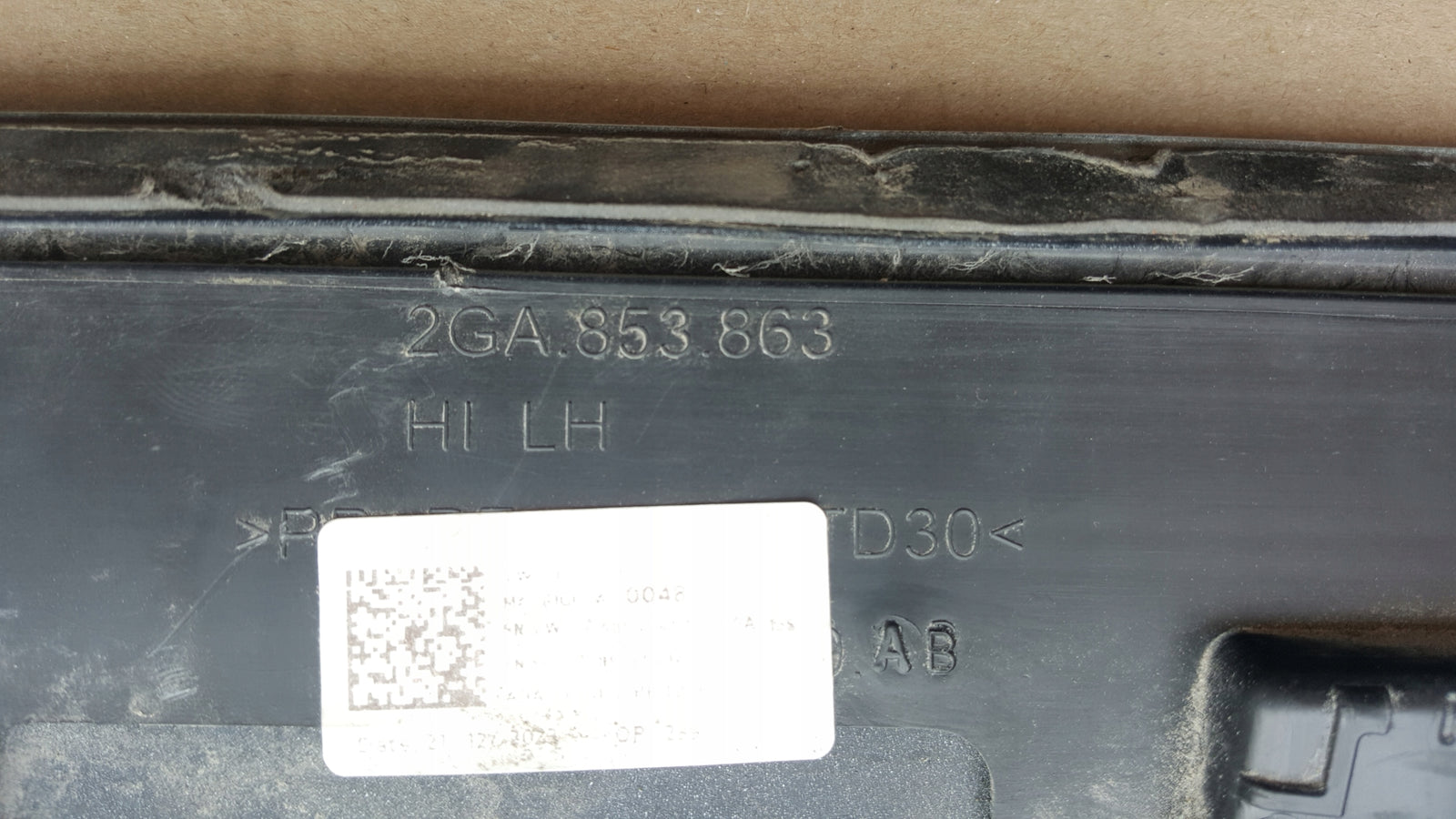 VW T-ROC R-LINE LISTWA NA DRZWI LEWA TYŁ 2GA853863