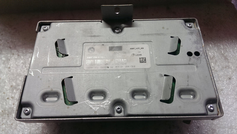Wzmacniacz HiFi BMW F20 F21 9242202 demontaż