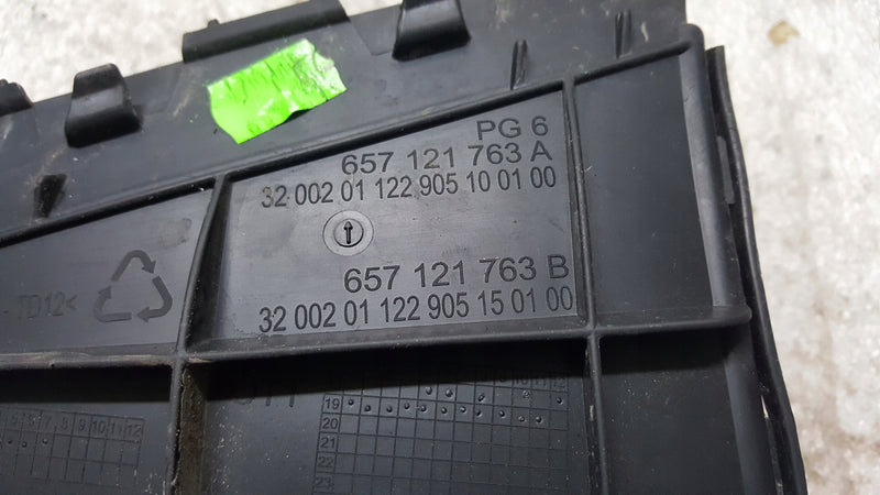 KIEROWNICA POWIETRZA ZDERZAKA LEWA SKODA SCALA 657121763 657121763A