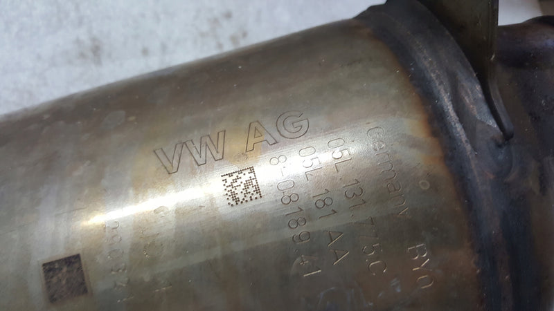 Filtr cząstek stałych DPF-- AUDI A4 (B9) A5 A6 (C8) A7 05L131765K demontaż