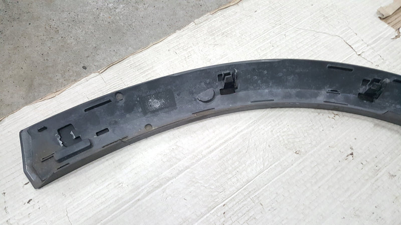 Listwa błotnik prawy przód CUPRA FORMENTOR 5FF853718G demontaż